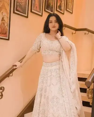 Escort Singur
